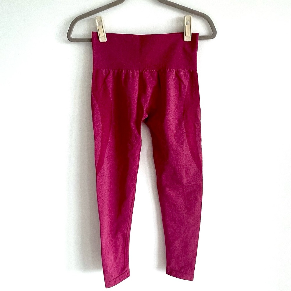 NVGTN Contour Leggings